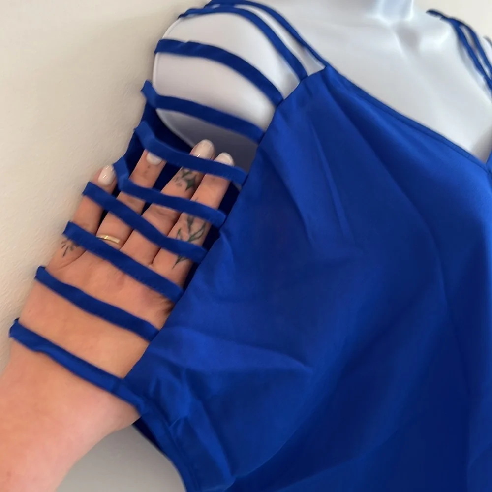 NWT Electric Blue Cutout Top - Picture 3 of 7